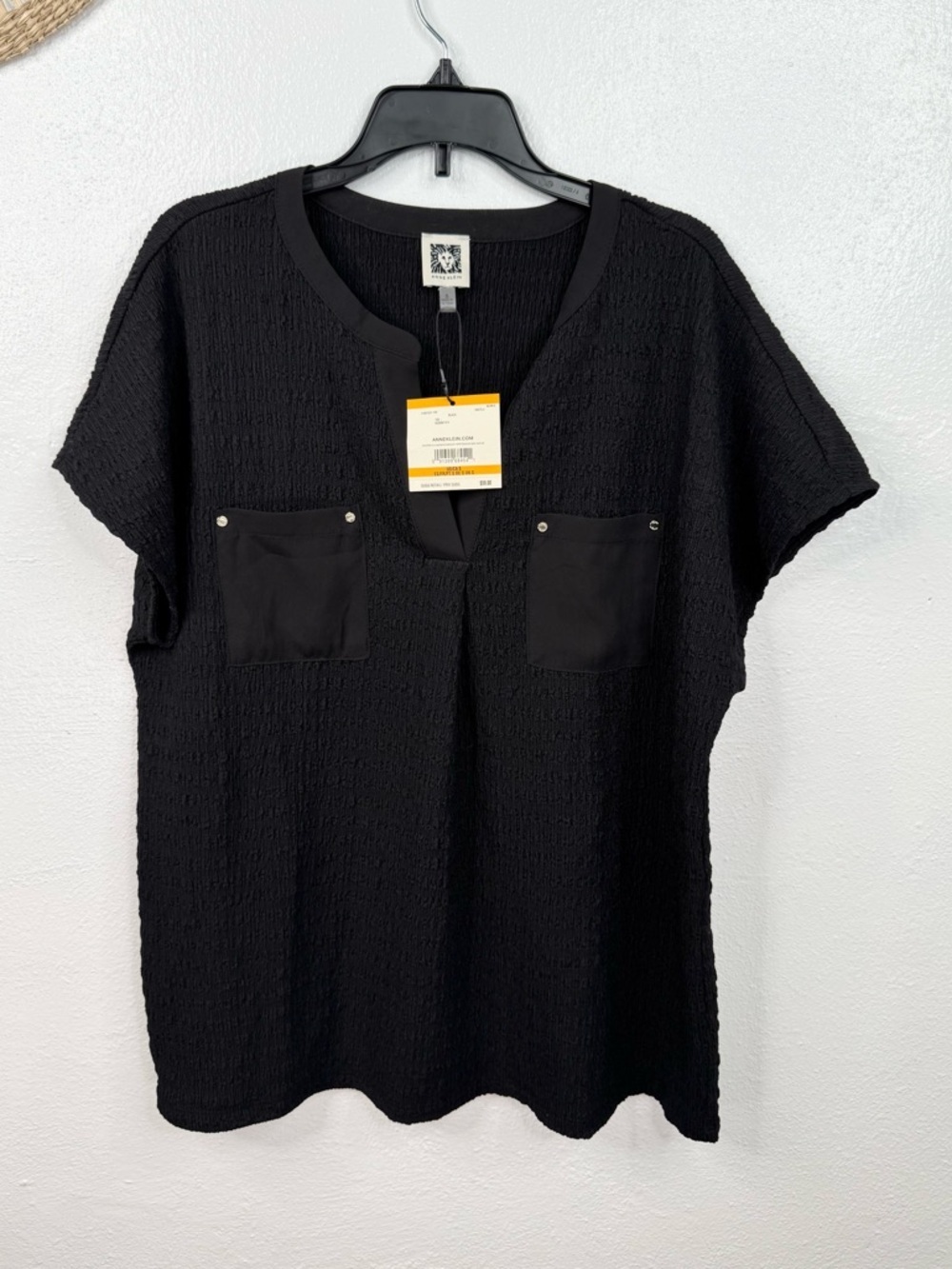 Anne Klein Blouse Womens Size S Black Textured Split V-Neck Short Sleeve Relaxed
